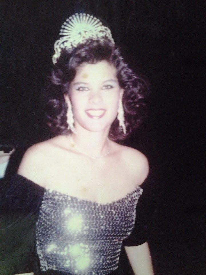 Lorena Mora Rubio obtuvo el título de Reina de la Primavera en América 1985 en
