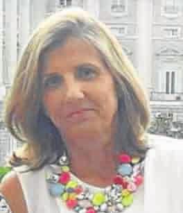 Directora general de Instituto de la Juventud de España (2004-2008) y secretaria general adjunta de la Organización Iberoamericana de Derechos de los Jóvenes.