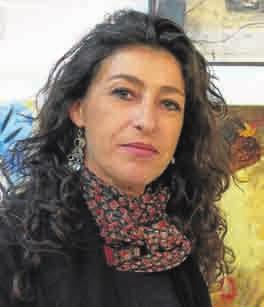 doctora en Ciencias Económicas y Empresariales, es profesora jubilada universitaria y exdecana de la Facultad de Ciencias Económicas y Empresariales de la Universidad de Extremadura.