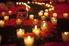 Veladoras o cirios: Se utilizan las velas como símbolo del elemento fuego y por su asociación religiosa. Es común incluír una para cada difunto