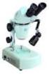 Microscopio binocular Arcano, L3000 B Optica Plana. Moderno equipo para rutina e investigación con revólver invertido. Cabeza binocular con