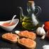 MENÚ 1. Pan con tomate y anchoas. Pà amb tomàquet i anxoves. Tomato bread with anchovies ***** Copa de cava Bertha Brut Nature